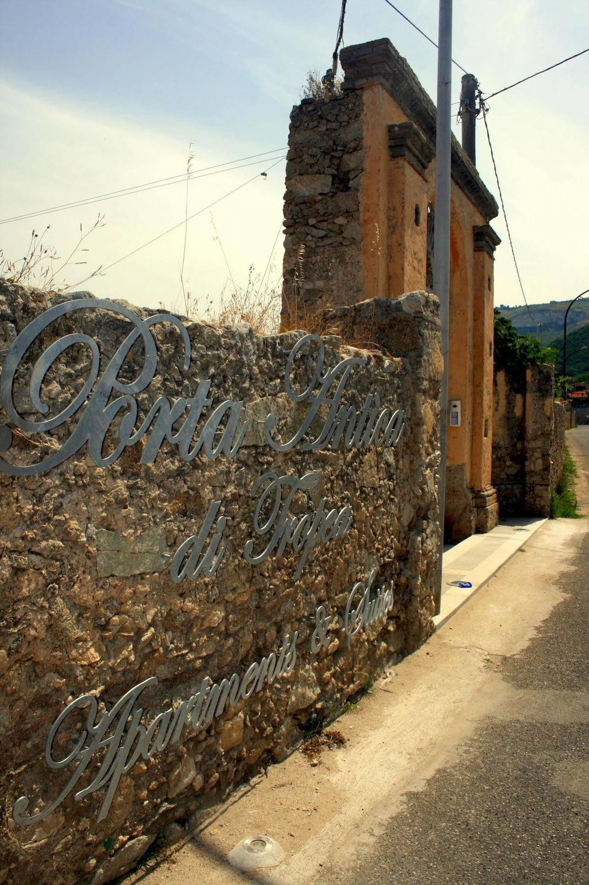 Appartamenti Porta Antica Di Tropea Buitenkant foto